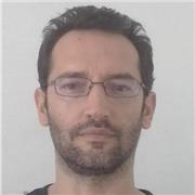 Geometra libero professionista con più di 20 anni di esperienza e formatore scuola professionale da tre anni, offre lezioni private di disegno tecnico su carta e CAD, informatica e matematica per studenti scuole secondarie di 1° e 2°